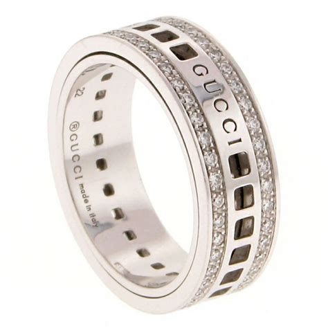 black Gucci wedding band